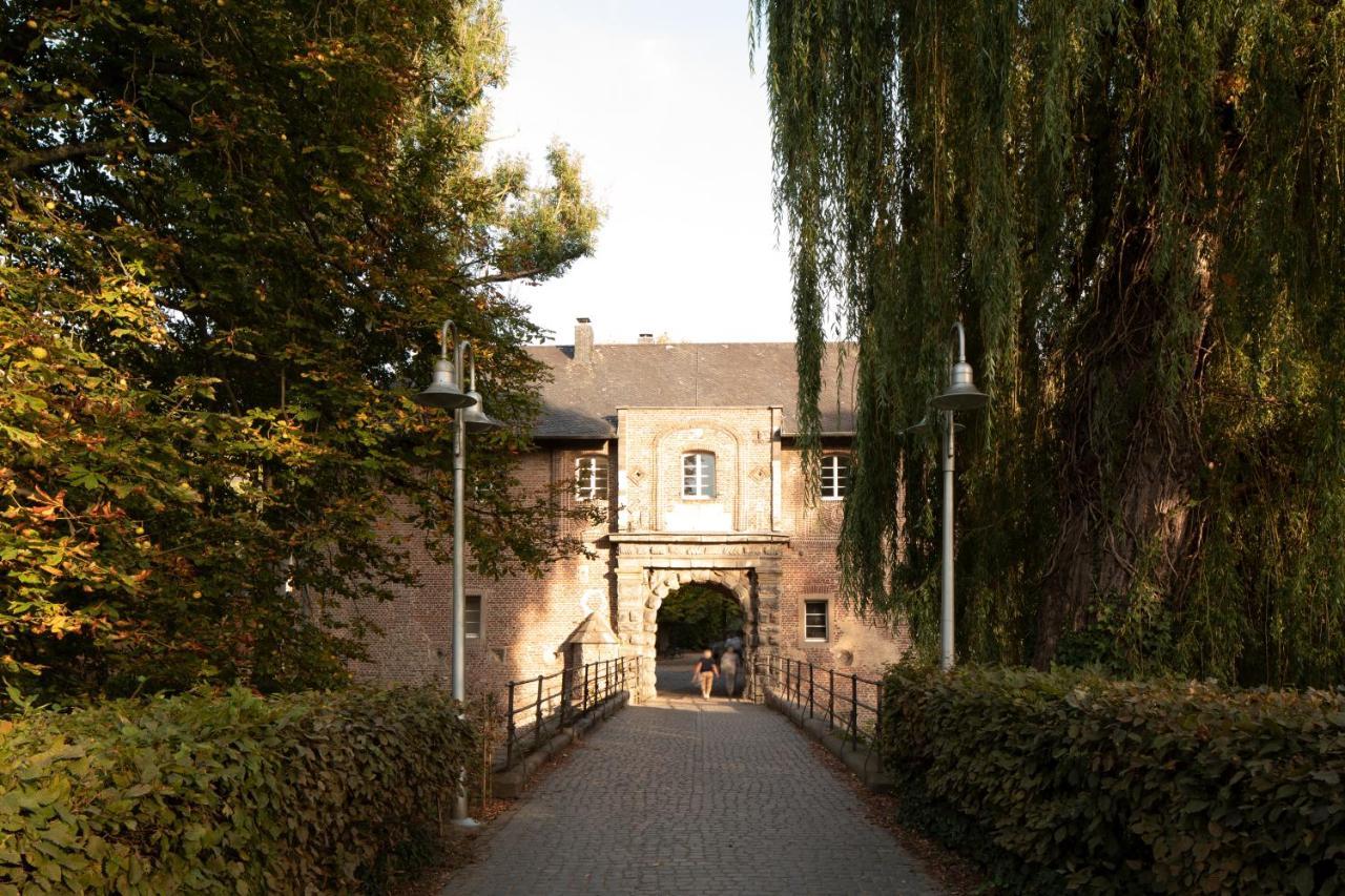 H4 Hotel Moenchengladbach Im Borussia-Park Exterior photo